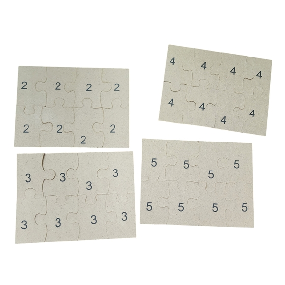 Marvel Superheroes 5 Puzzle Set in Case - Picture 3 of 6